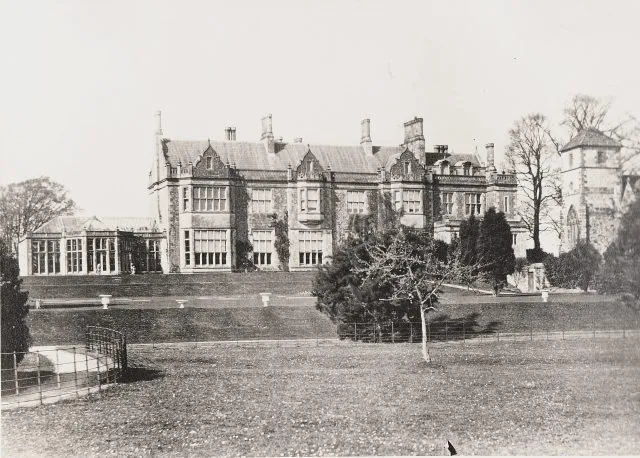 A historic photo of Wiston House, early to mid twentieth century.